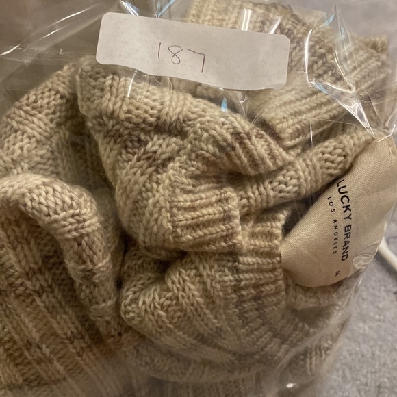 Lucky Brand Brown Cropped Long Sleeve Fall Sweater Size Medium Boxy - Picture 12 of 12